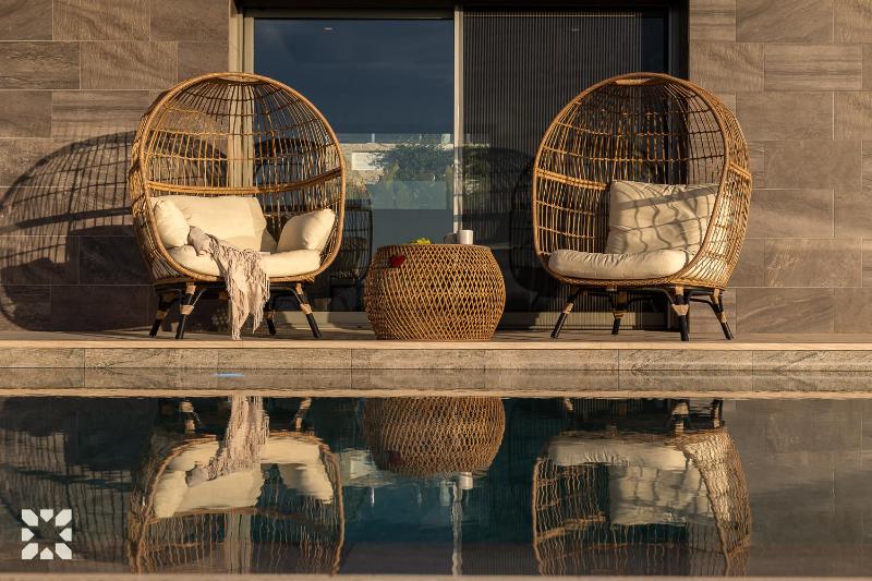 Villa Philia by Abahana Villas - image 18