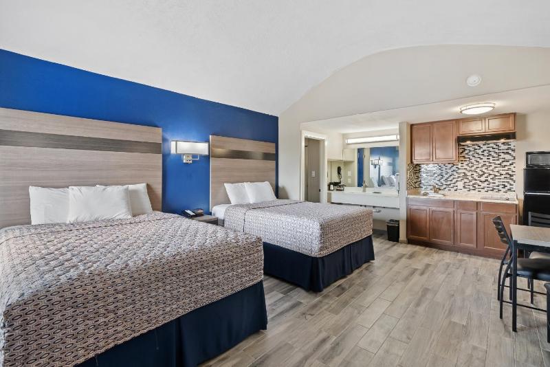 Blue Wave Inn - image 44