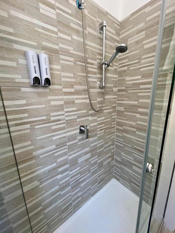 Baron’s Suites - image 3