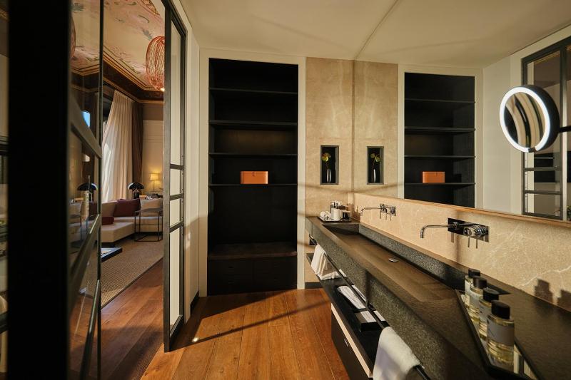Suite image 2