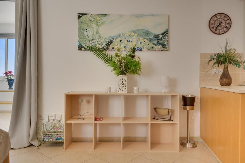 Penthouse Central Larnaca The 'Veranda' Elena Court - image 6