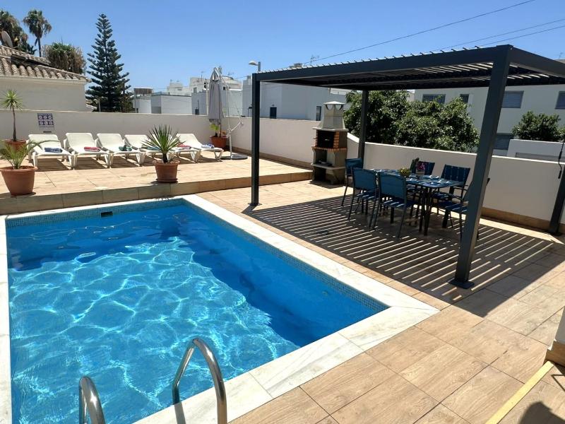 Nerja Paradise Rentals - Villa Verania - image 1
