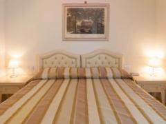 Family Room image 1
