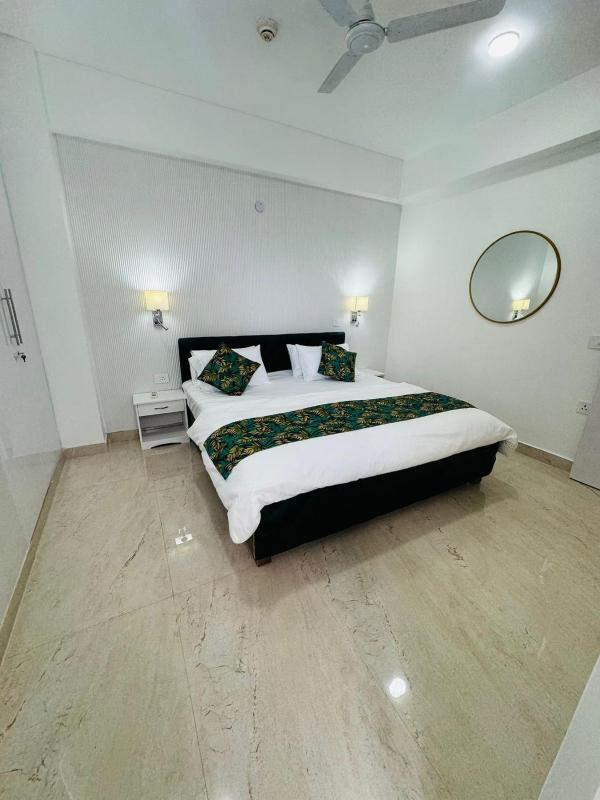 Luxury Studio Knowledge Park 3 Greater Noida - image 14
