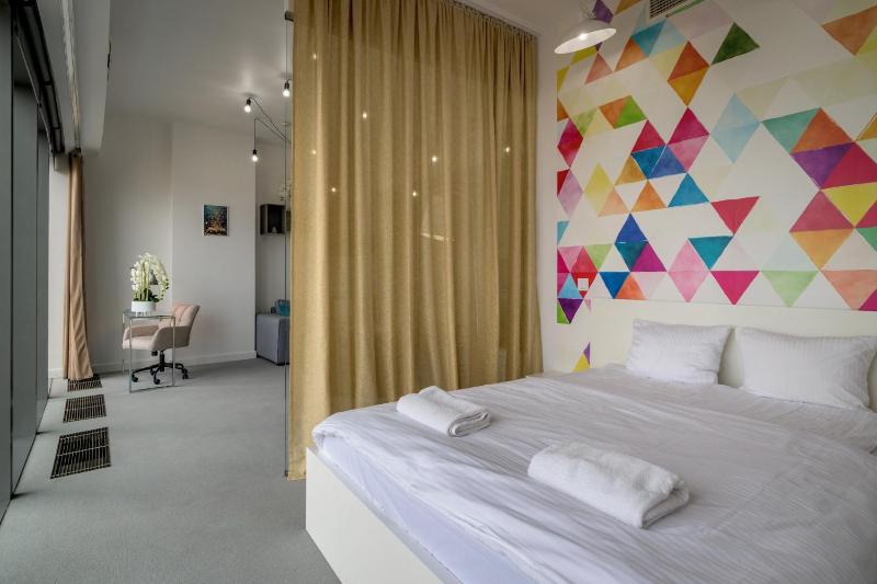 RentPlanet - Apartament Sky Tower - image 2