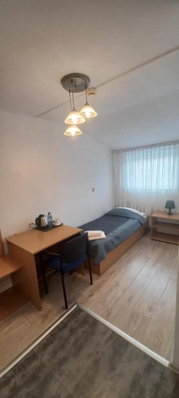 Standard Single Room with Shared Bathroom image 1