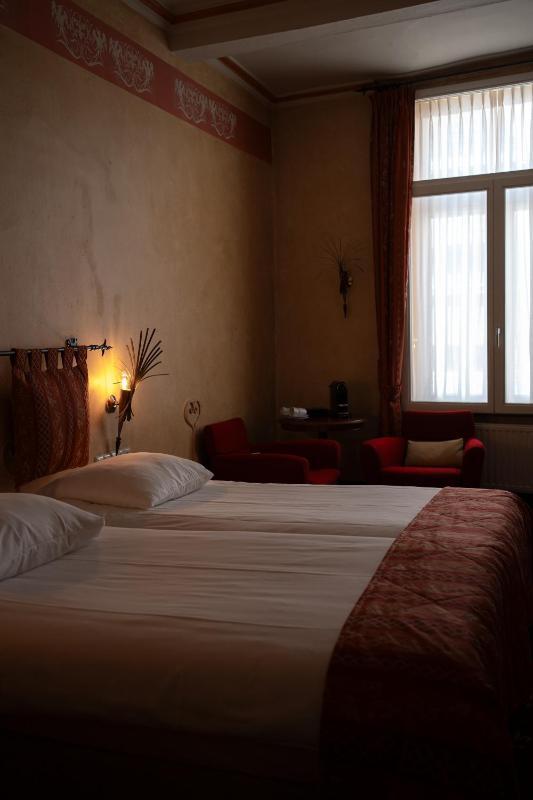 Deluxe Double Room image 1