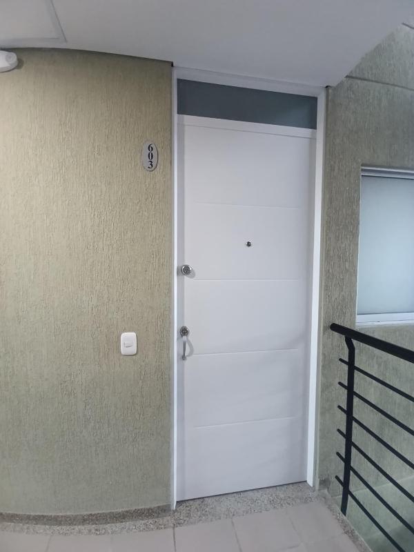 Apartamento amoblado Edificio Avanzzare T2-603 - image 4