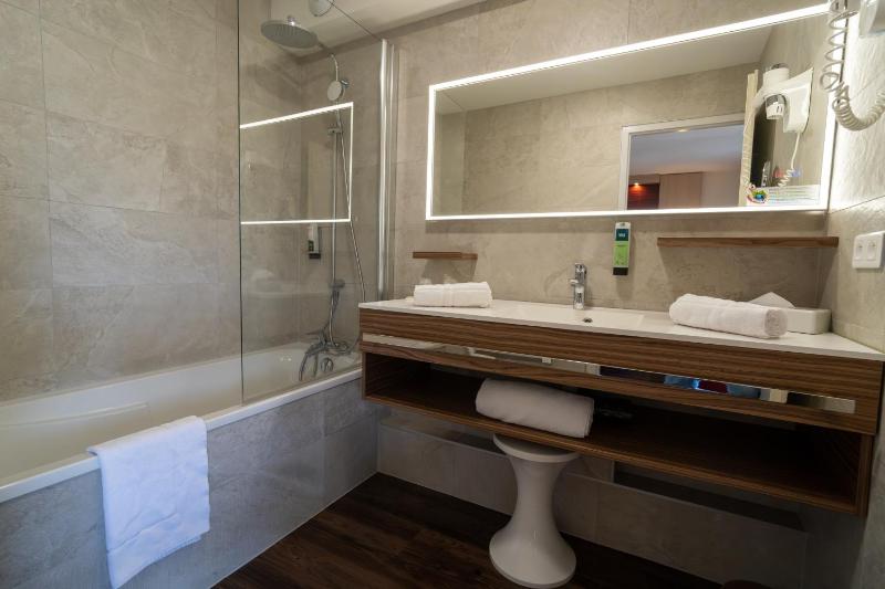 Superior Double Room image 2