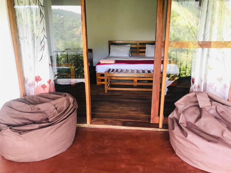 Minthu Homestay - image 19