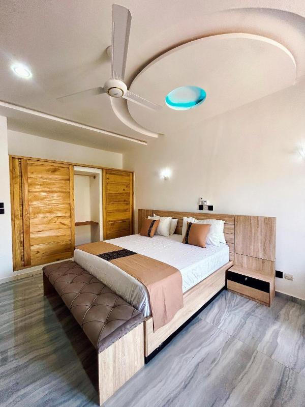 Bekouvi Smart Suite - City & Sea - image 12