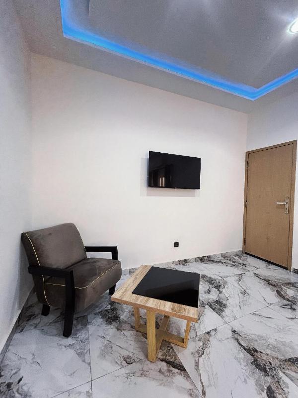 Bekouvi Smart Suite - City & Sea - image 9