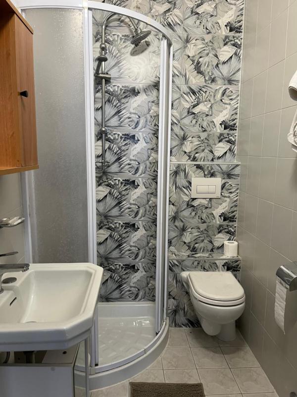 Hotel Touring - image 2