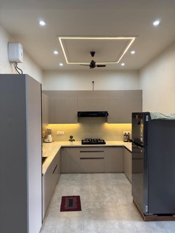 SkyLine HOME STAY - image 17