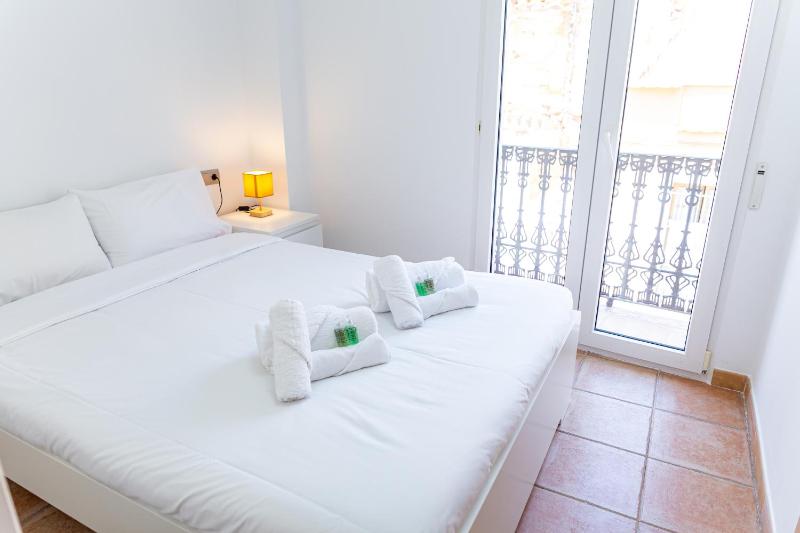 L&G Costa Blanca Suite - image 23