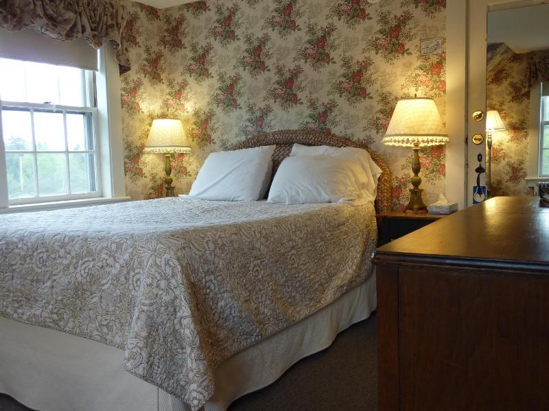Standard  Room image 3