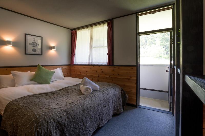 The Phat House - image 29