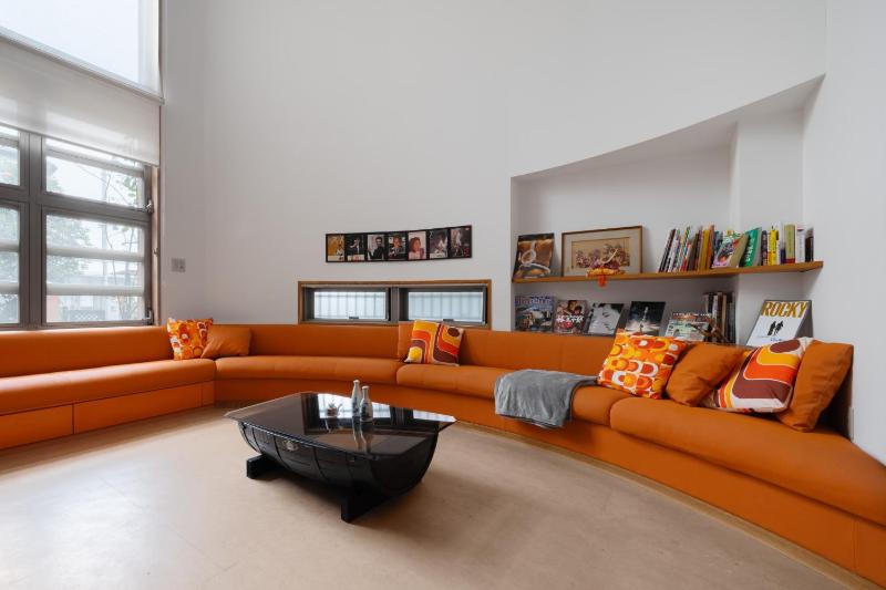 Mita Hillside Villa 4BR 3Bathrooms - image 4