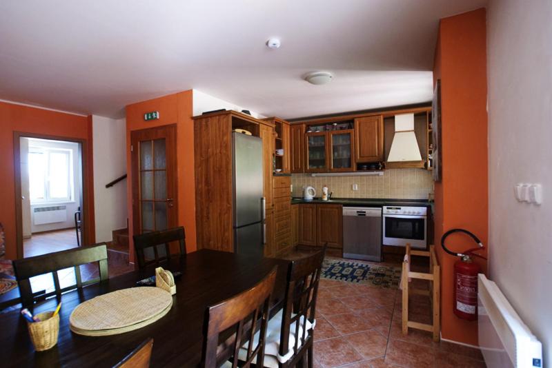 Three-Bedroom House image 2