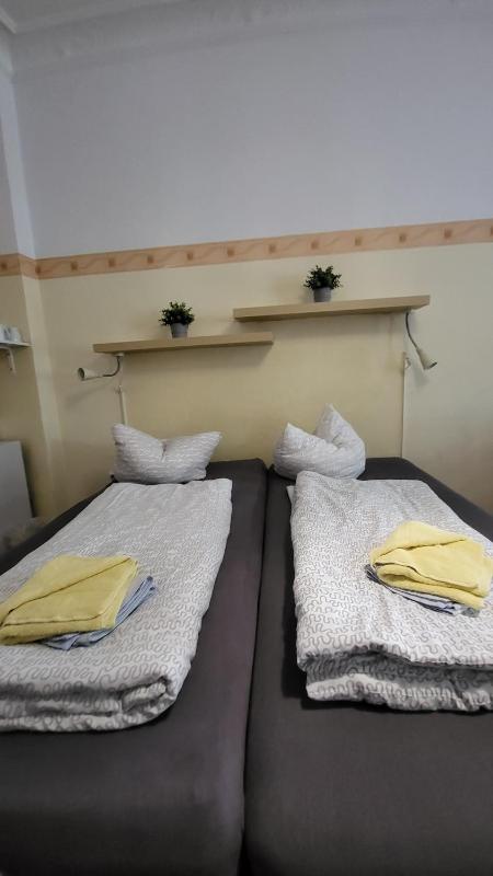 Double Room with Private External Bathroom image 2