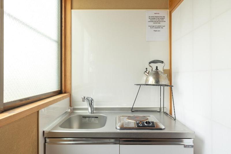 The Ivy Apartments BEST Location Yoyogi!! - image 5
