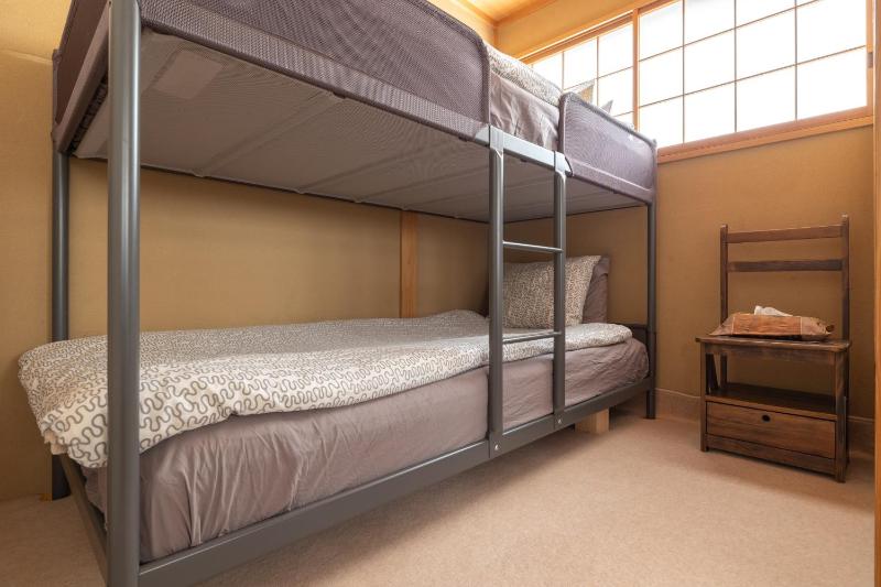 The Ivy Apartments BEST Location Yoyogi!! - image 7