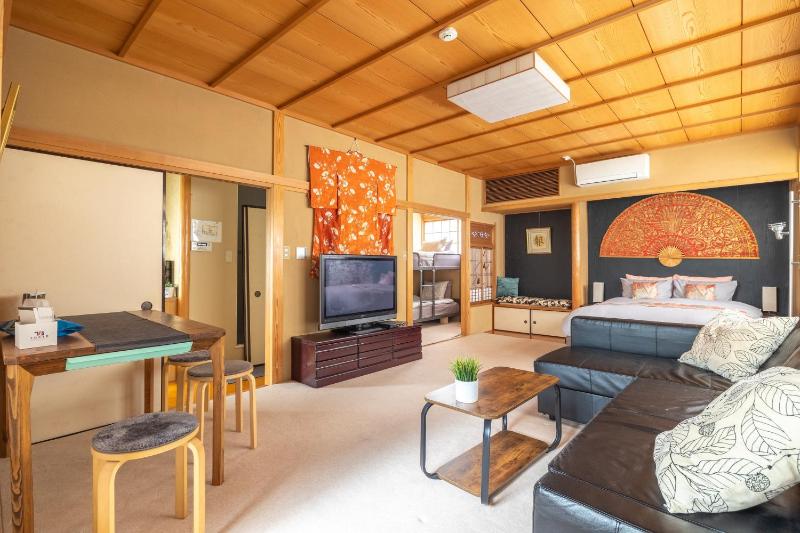 The Ivy Apartments BEST Location Yoyogi!! - image 10