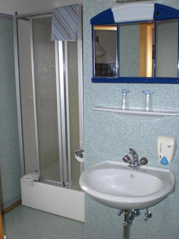 Standard Double Room image 2
