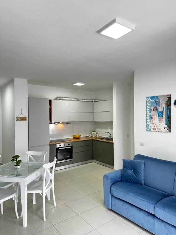 Merville Apartment 6 - image 1