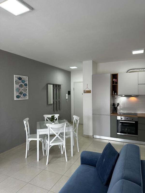 Merville Apartment 6 - image 7