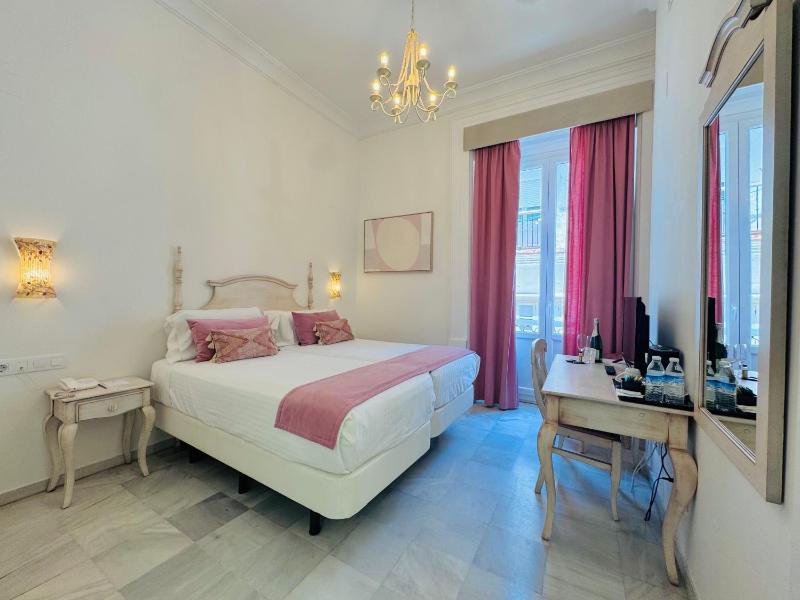 Double or Twin Room with Balcony image 1
