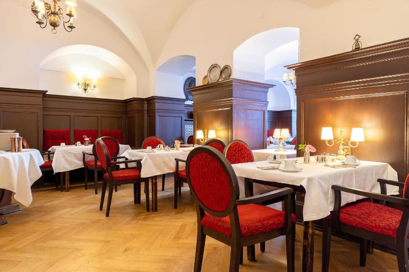 Hotel zum Ritter St Georg - Oldest Residential Building in Heidelberg since 1592 - image 20