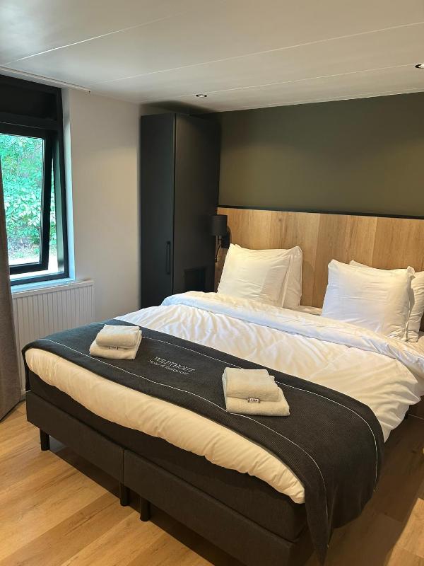 Suite image 2