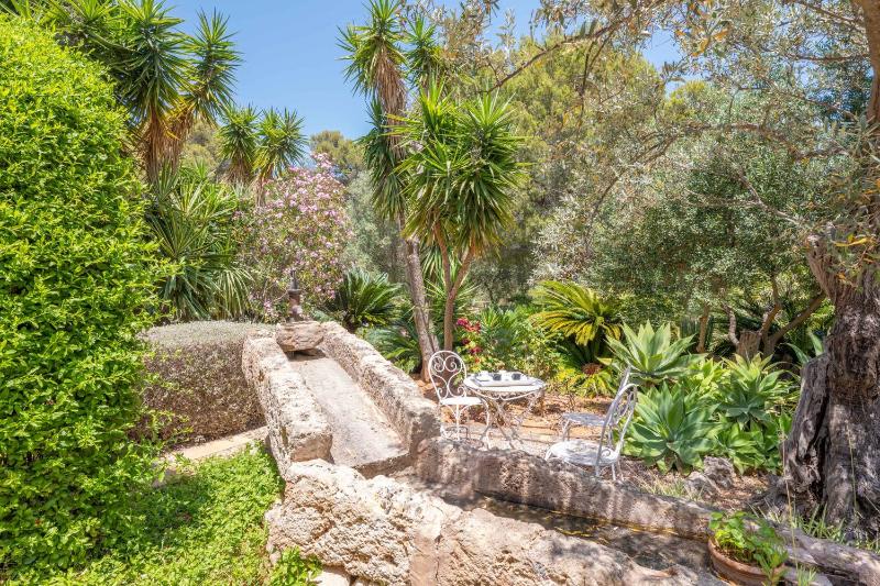 Villa with Private Pool image 3