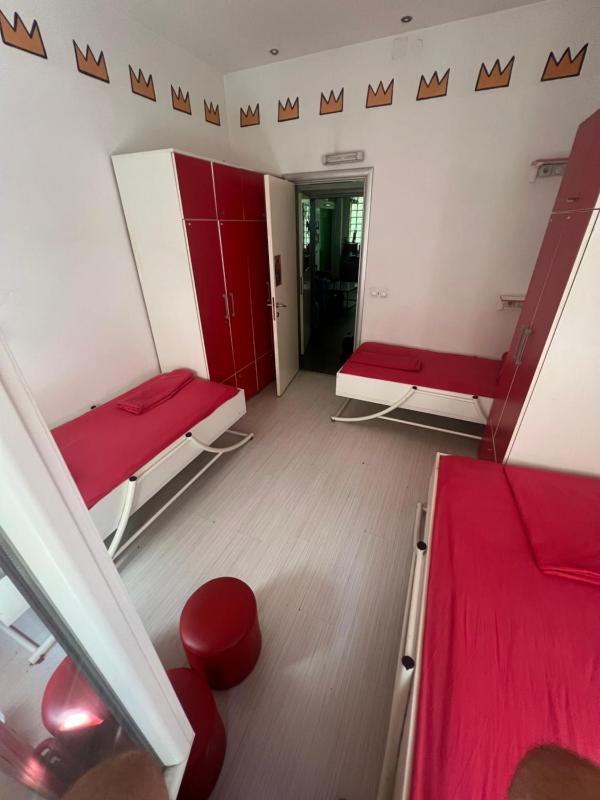 Single Bed in Mixed Dormitory Room image 3