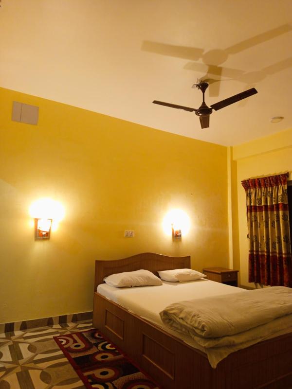 Khushi Lodge and Restaurant - image 12