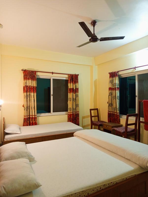 Khushi Lodge and Restaurant - image 2