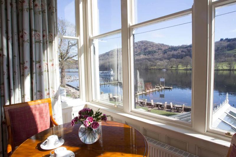 Suite with Lake View image 1