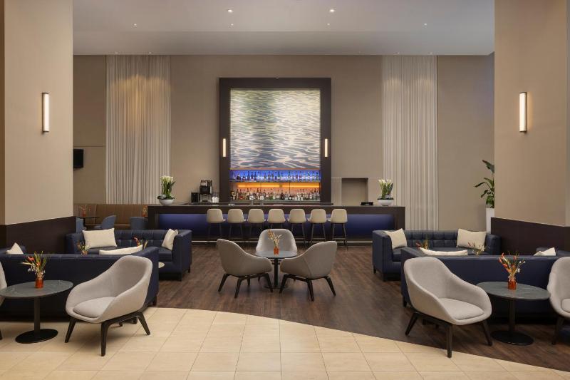 Hilton Dusseldorf - image 6