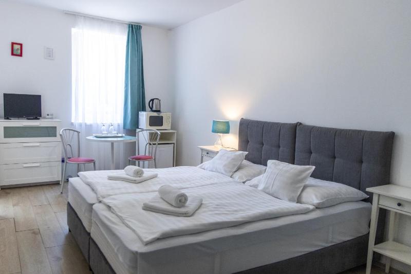 Apartment image 1