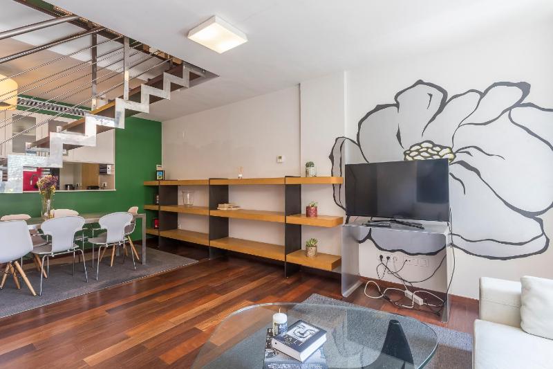 Apartment Barcelona Rentals - Swimming Pool with Terrace - image 12