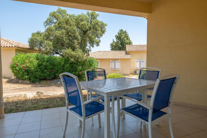 Two-Bedroom Villa (4-6 Adults) image 3