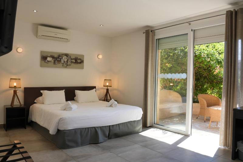 Superior Room image 3