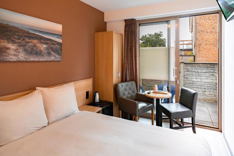 Hotel 't Zwaantje - image 16