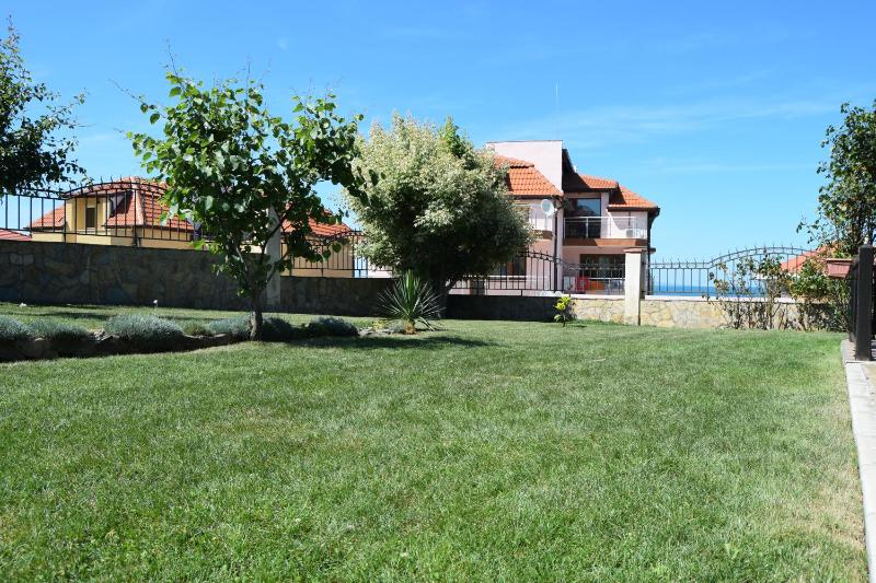 Paradise Bay Villas - image 28