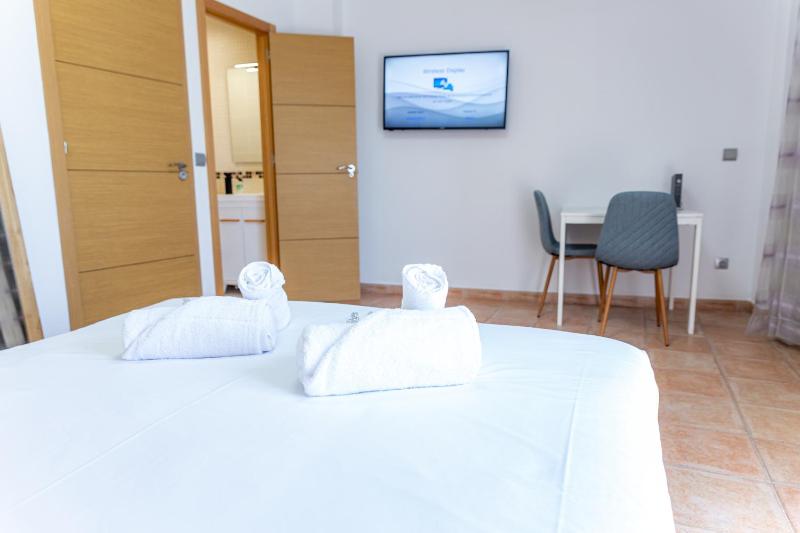 L&G Costa Blanca Suite - image 12