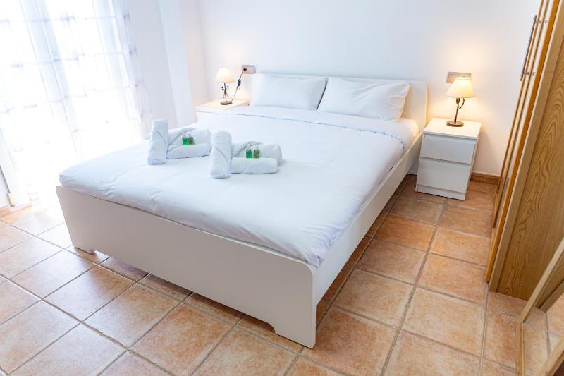 L&G Costa Blanca Suite - image 30