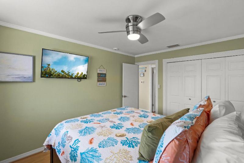 Coastal Breeze Siesta (D) - Pelican - image 6