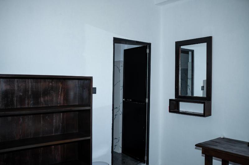 Sunbreeze Guest House - image 13