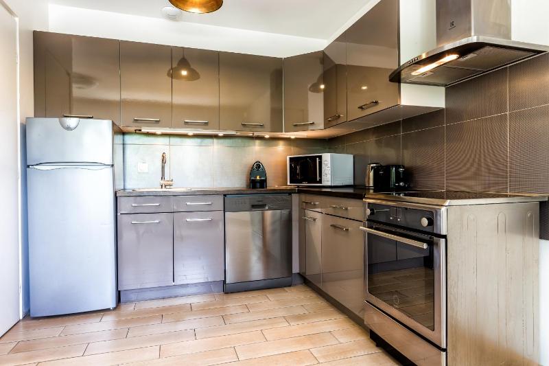 Superior Apartment (2 Adults + 2 Children) with Spa Access image 4